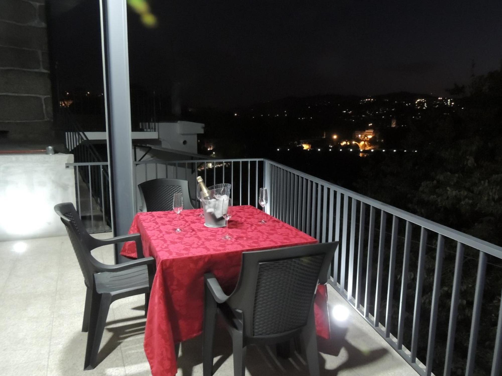 Apartamento Amarante - Vista Sao Goncalo Δωμάτιο φωτογραφία